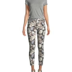 7 For All Mankind Women’s 25 Ankle Cropped Preppy Bohemian Designer Floral Jeans